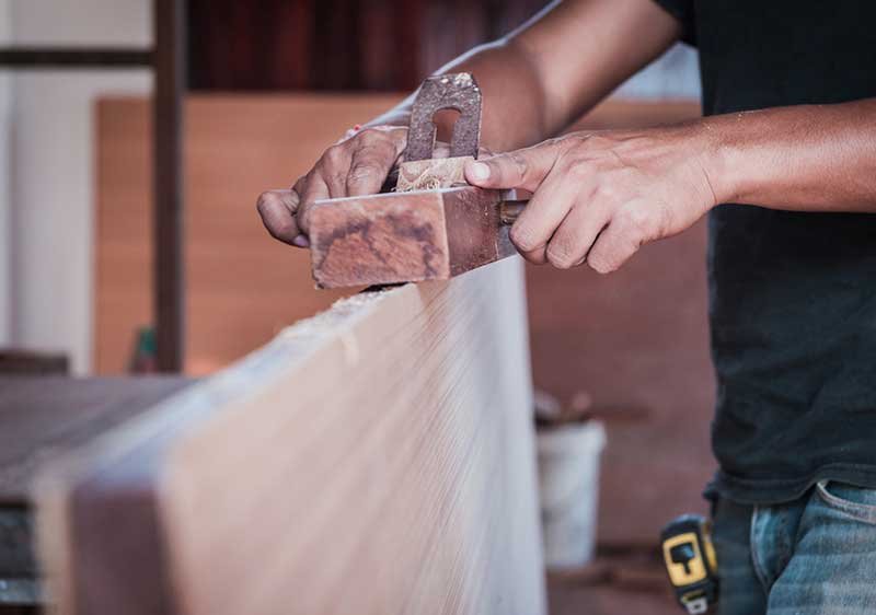 Belt Sander vs Planer - Which One Is Better For You? 3 planer 1